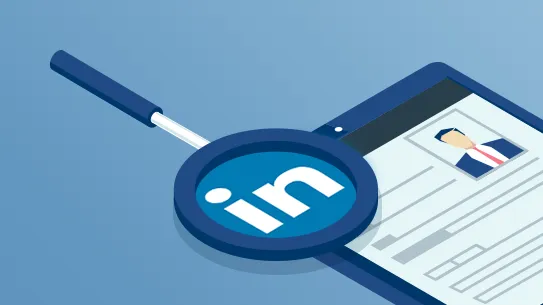 Nova Recruiter vs LinkedIn Recruiter: The Smarter Alternative in 2026